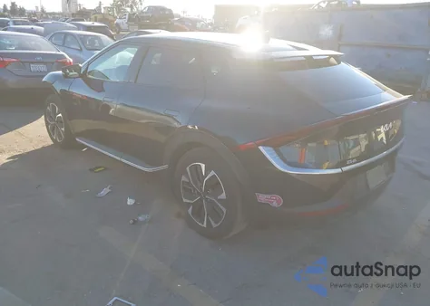 2024 Kia Ev6 Light from USA, damaged, VIN KNDC34LB3R5203666